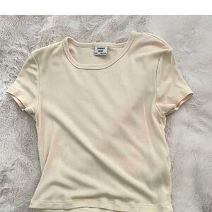 Artizia baby tee